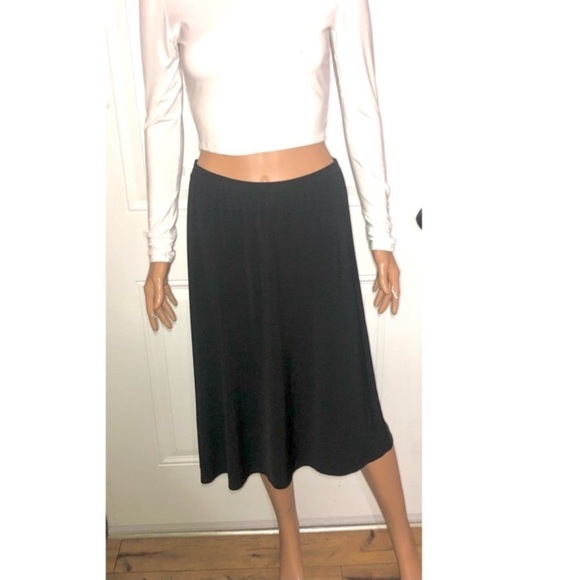 Nina Leonard Midi Black Stretchy Skirt Medium - Picture 1 of 4